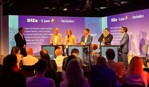 Kamercommissie Digitale Zaken (DiZa) bestaat vijf jaar